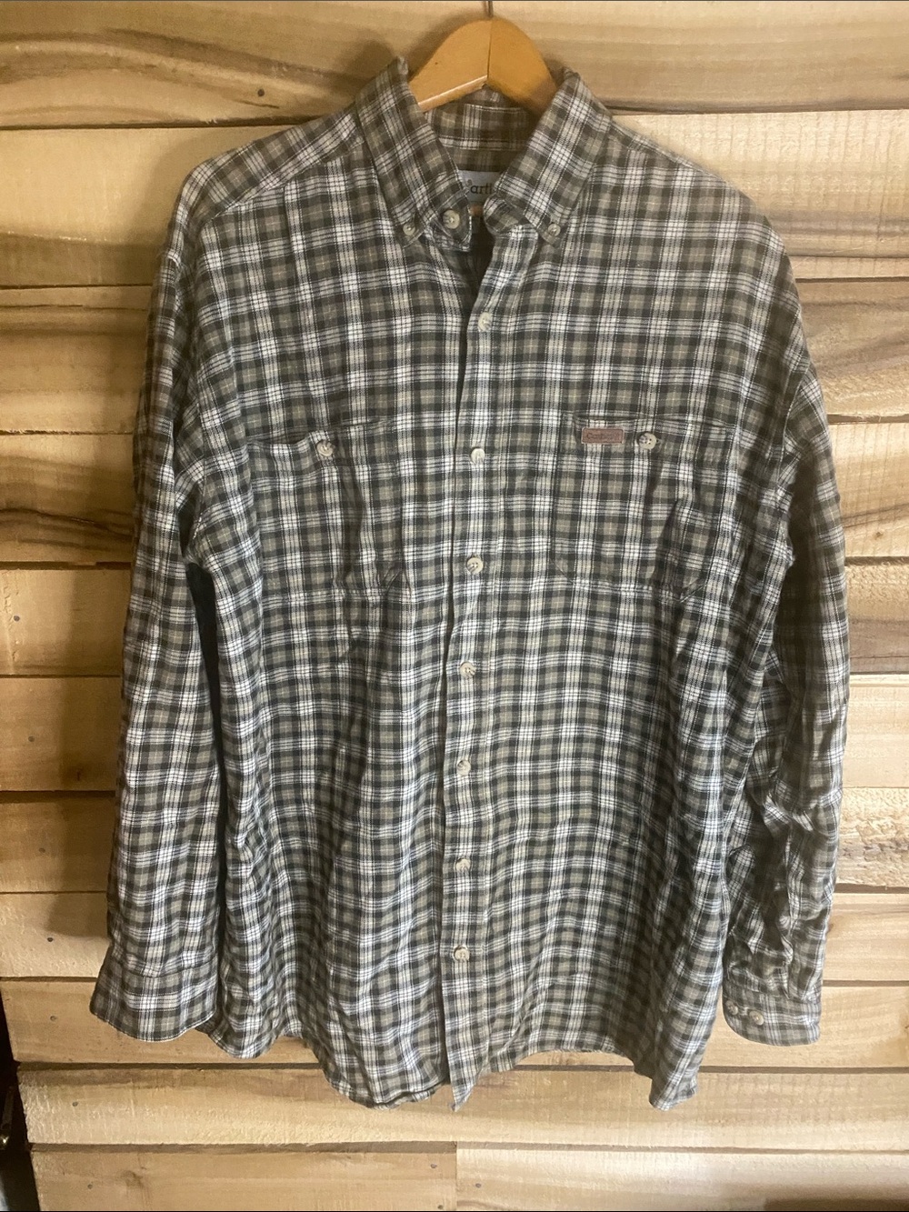 Carhartt men’s Plaid Button-Down Shirt - Green and White size LT